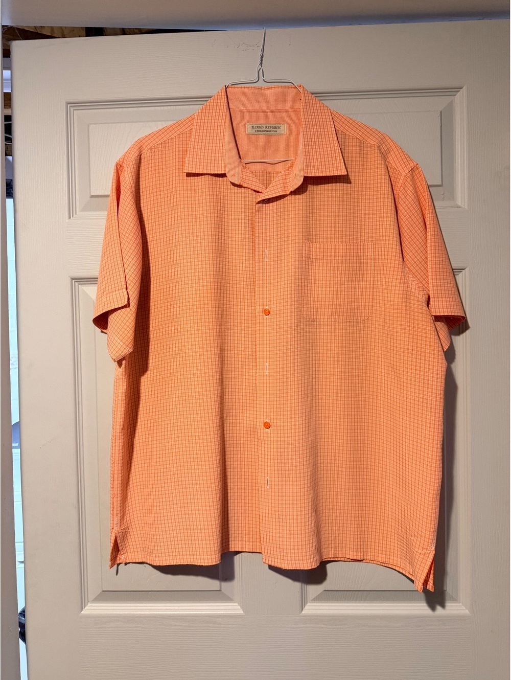 Banana Republic orange short sleeve button-up shirt